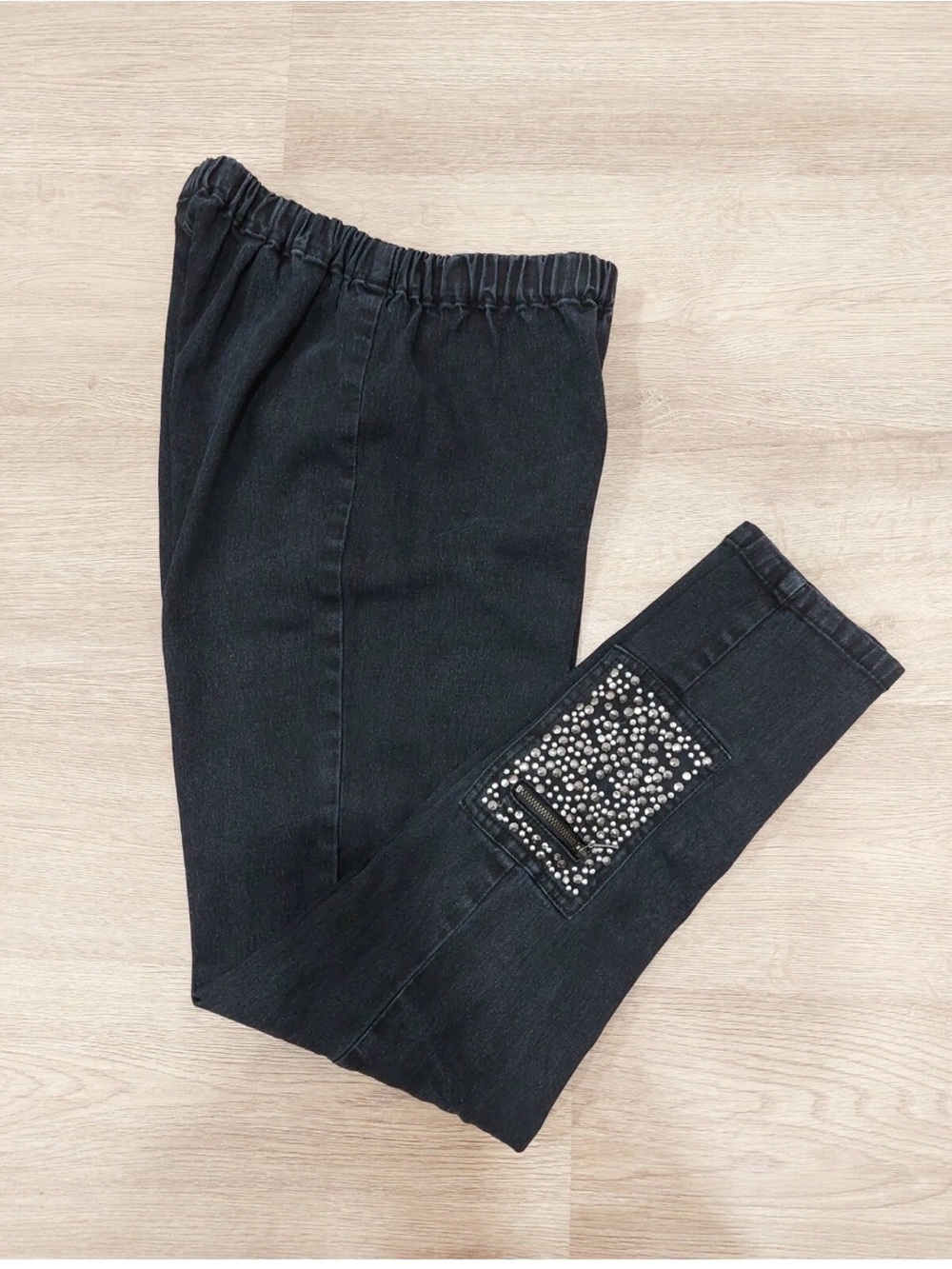 DG2 by Diane Gilman/Women’s/Stretch Jeans/Black/Size S/Elastic Waist/Rhinestone